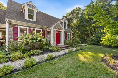 559 Old Jail Lane, Barnstable MA — view 2