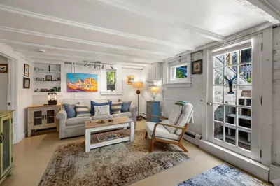 18 Standish Street, Unit C
