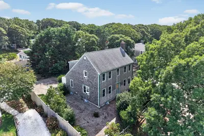 33 Gilbert Road