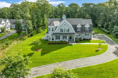 9 Rock Hill Road, Sandwich MA — view 2