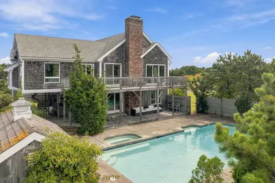 4 Sandpiper Avenue