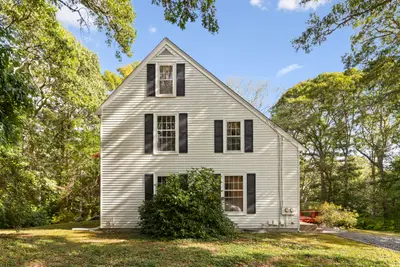 204 Woods Hole Road