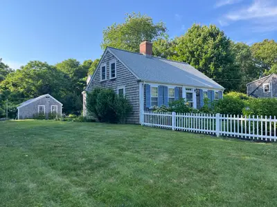170 Lakeview Avenue, Falmouth MA — view 2