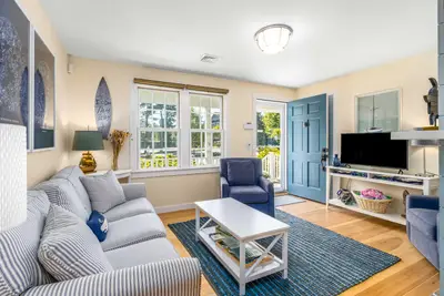 3 Old Dock Road, Unit East, Falmouth MA — view 4
