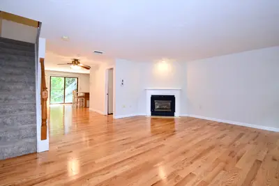 195 Falmouth Road, Unit Apt 15d, Mashpee MA