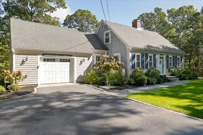 5 Evelyns Drive, Harwich MA — view 4