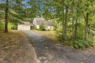 149 Round Cove Road, Harwich MA