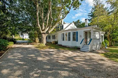 25 Craigville Beach Road, Barnstable MA — view 4