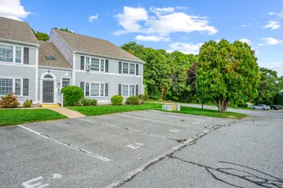 2 Englewood Drive, Unit Apt E8, Harwich MA — view 2