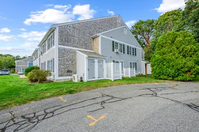 2 Englewood Drive, Unit Apt E8, Harwich MA — view 3