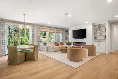 7 Willow Circle, Mashpee MA — view 5