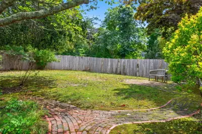 2118 Main Street, Chatham MA — view 3