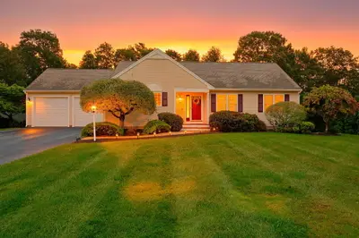 22 Mirasol Drive, Bourne MA
