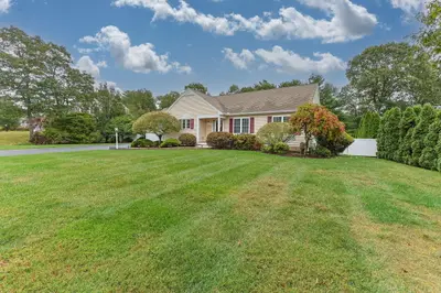 22 Mirasol Drive, Bourne MA — view 3