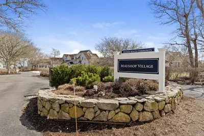 4 Hyannis Point Road, Unit 4, Mashpee MA — view 2