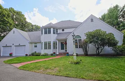 81 Pond Street