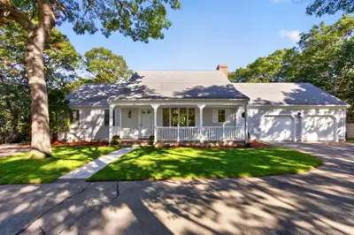 32 Pleasant Bay Road