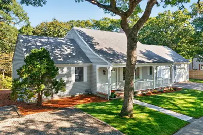 32 Pleasant Bay Road, Harwich MA — view 4
