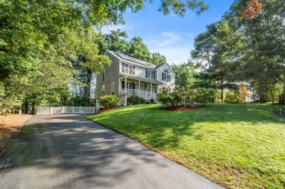 19 Maple Street, Mashpee MA — view 3