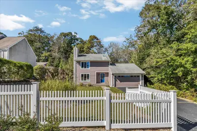 32 Birch Way, Mashpee MA — view 5