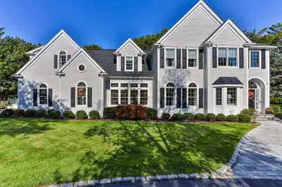 13 N Glen Drive, Unit 13, Mashpee MA — view 5