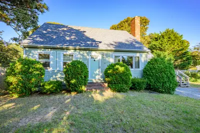 33 Holmes Road