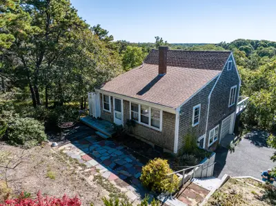 30 Mill Hill Road