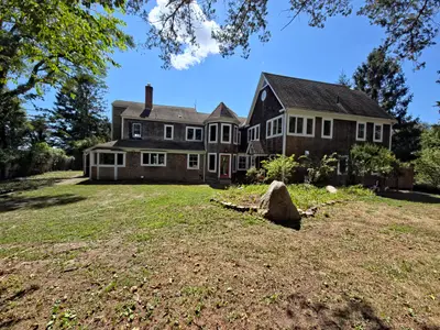 10 Squeteague Harbor Road, Bourne MA — view 4