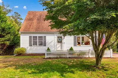 17 Locust Grove Road, Harwich MA — view 2