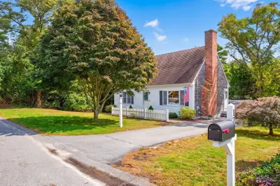 17 Locust Grove Road, Harwich MA — view 4