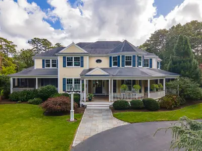 26 Walkerwoods Drive