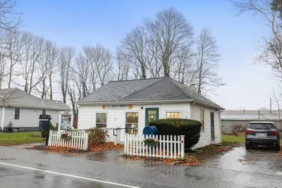 36 Carriage Shop Road, Falmouth MA — view 4