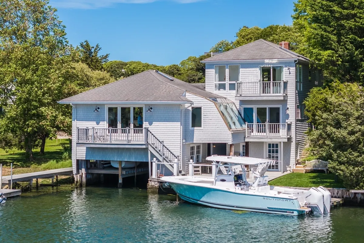 818 South Main Street