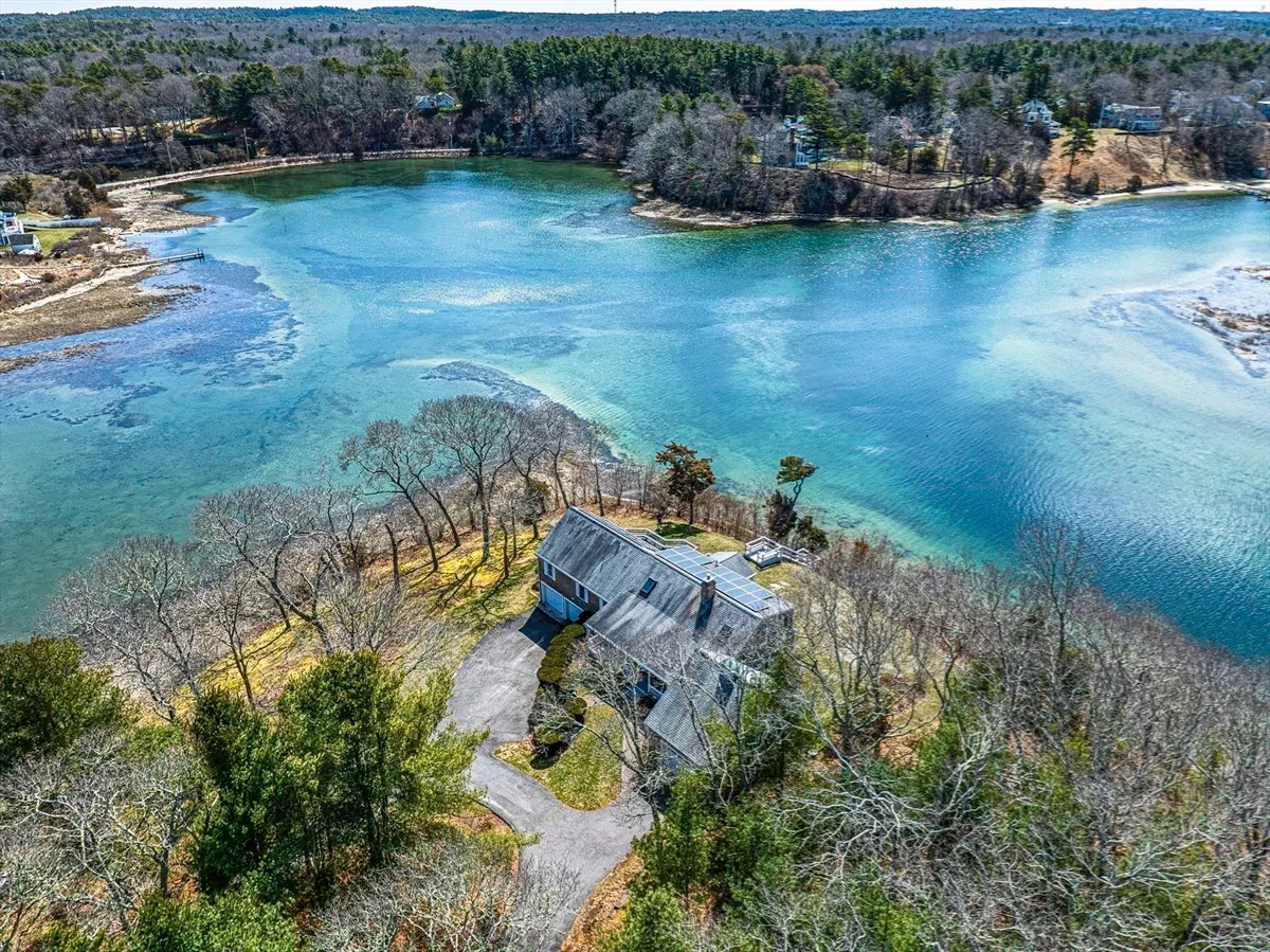 31 Baxendale Road, Bourne MA — view 3