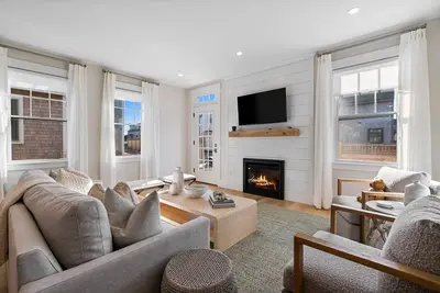 2 Goldenrod Court, Nantucket MA — view 5