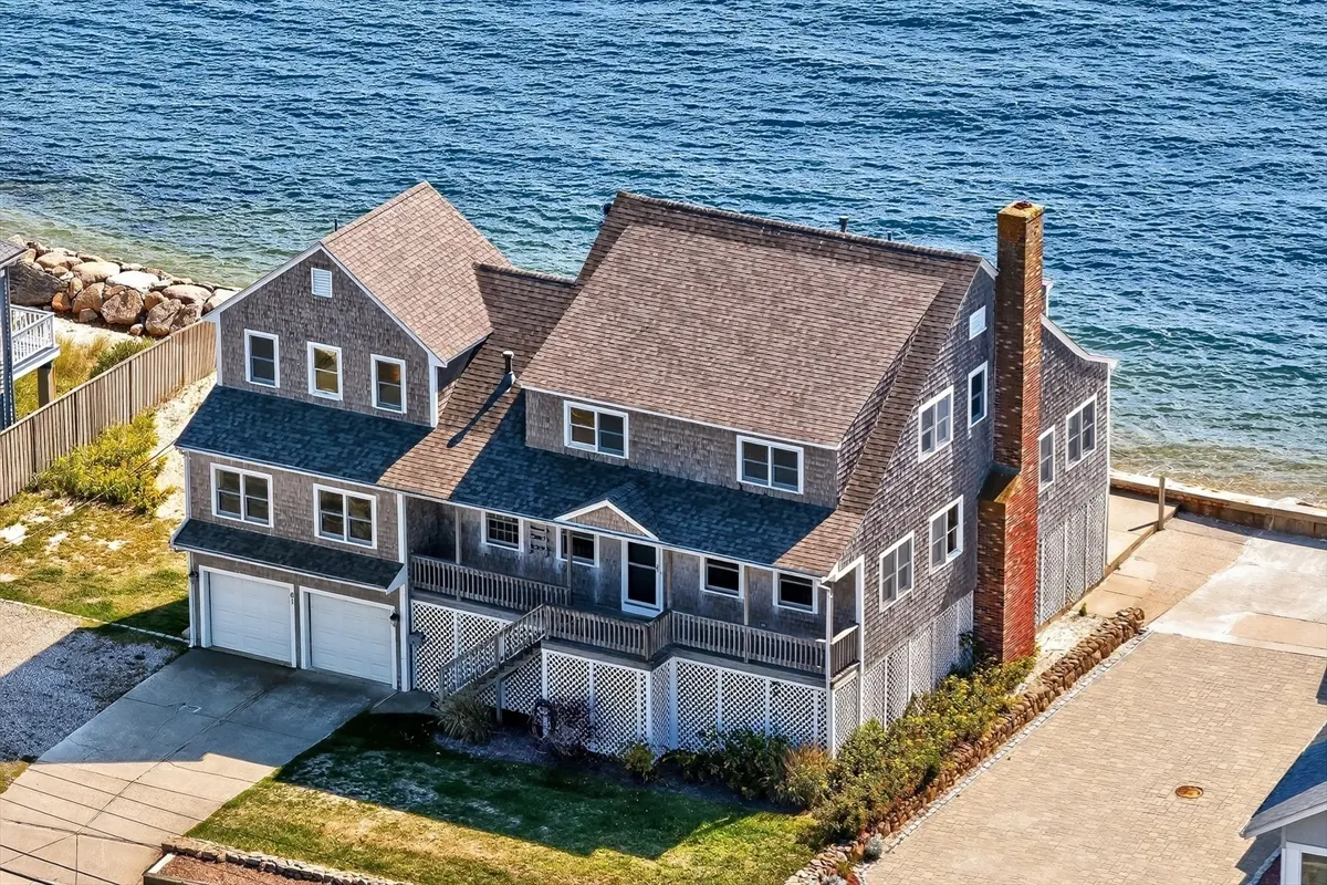 61 Menauhant Road, Falmouth MA — view 2