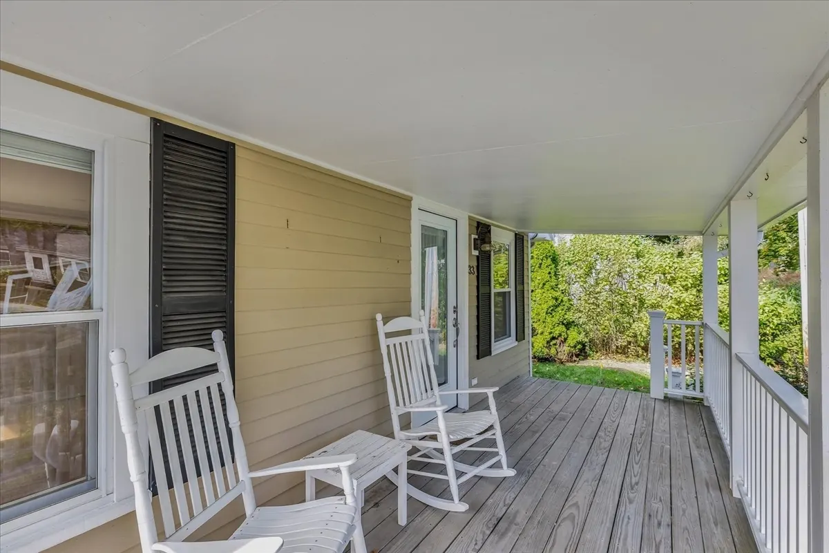 33 Oakwood Avenue, Falmouth MA — view 5