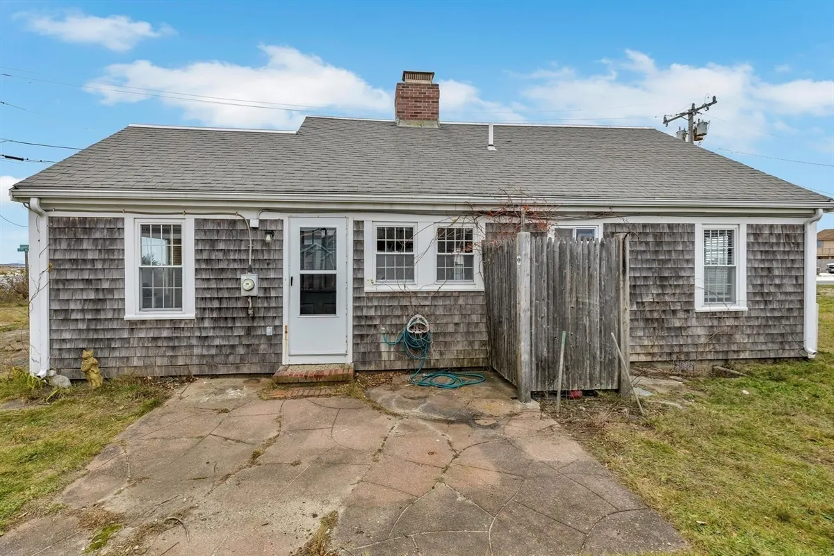 2 Freeman Avenue, Sandwich MA — view 5
