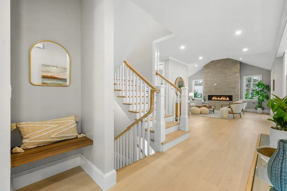 83 Old Mail Road, Chatham MA — view 3