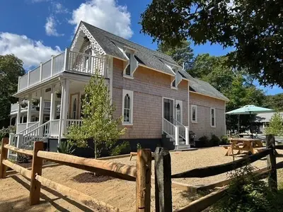 9 Brunswick, Tisbury MA — view 2