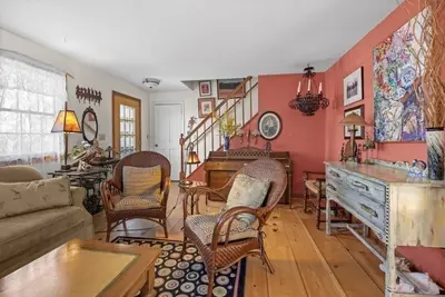 54 Columbian, Tisbury MA — view 4