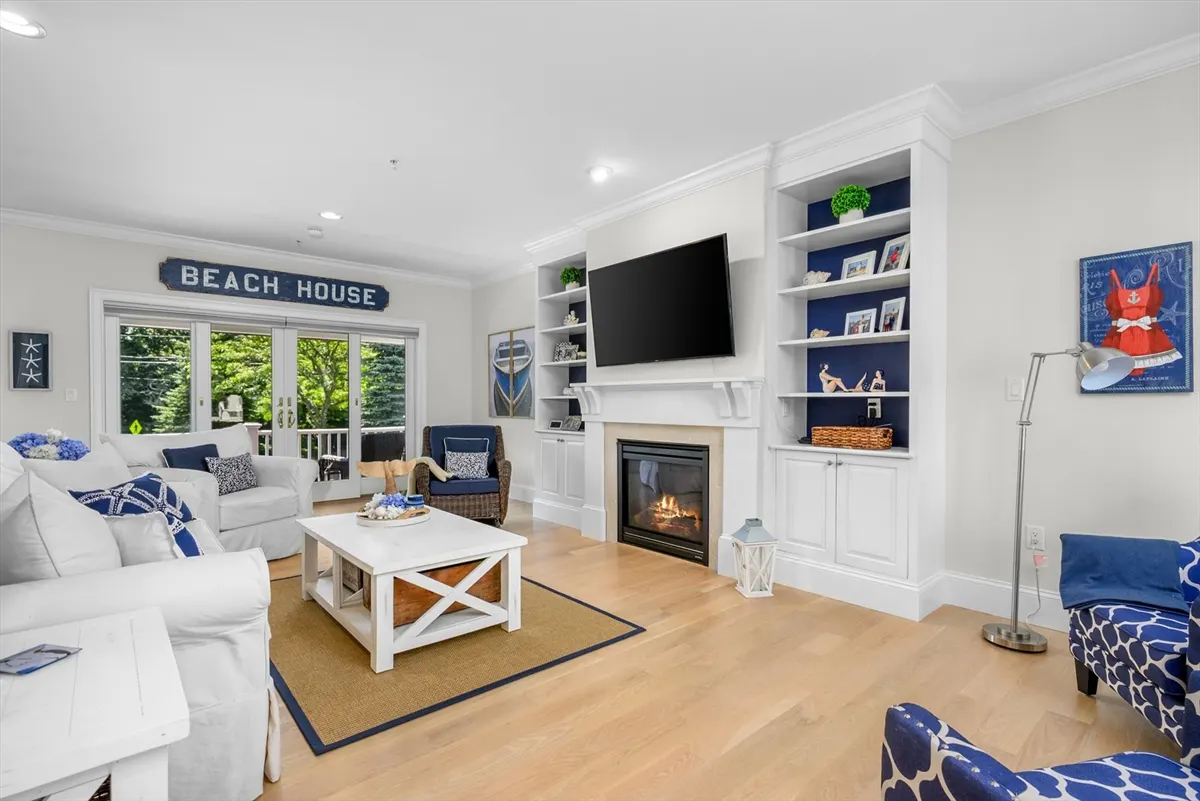 780 Craigville Beach Road, Unit D2, Barnstable MA — view 2