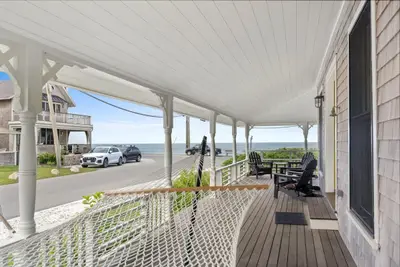 4 Canonicus Avenue, Tisbury MA — view 5