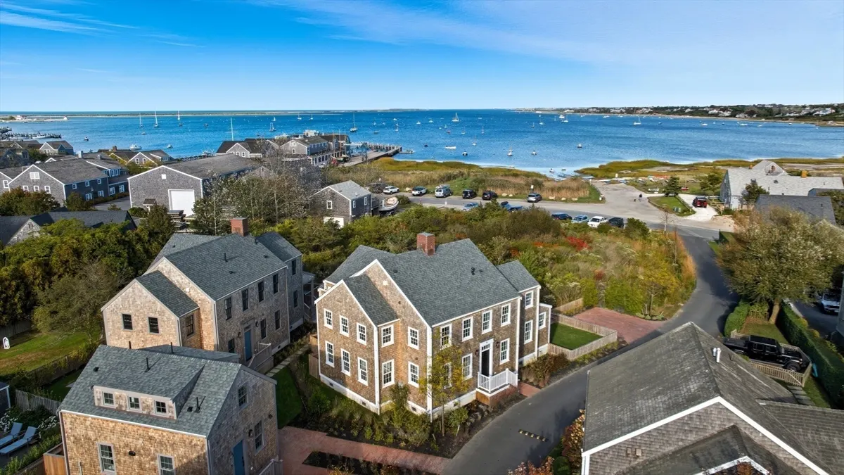 6 Mariner Way, Nantucket MA