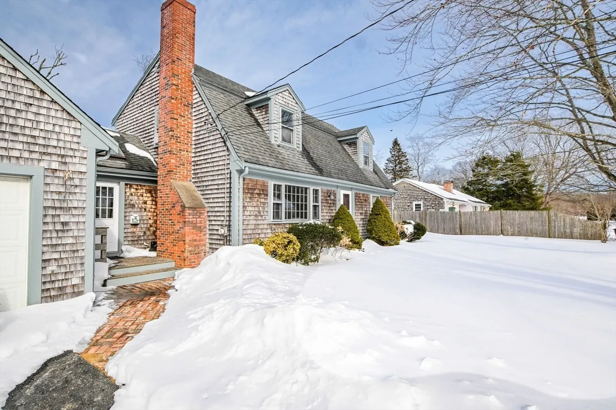 22 Winsome Road, Yarmouth MA — view 5