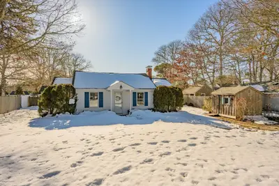 21 Nearmeadows Road, Yarmouth MA — view 5