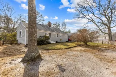 37 Touraine Way, Yarmouth MA — view 5
