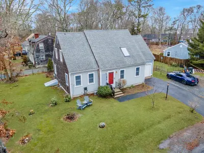 15 Florence Avenue, Mashpee MA — view 3