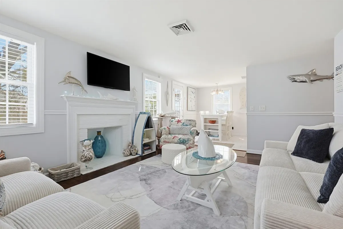 25 Niagara Lane, Yarmouth MA — view 2