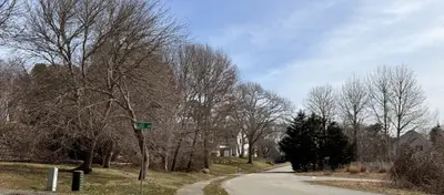 1 Luigi, Bourne MA — view 3